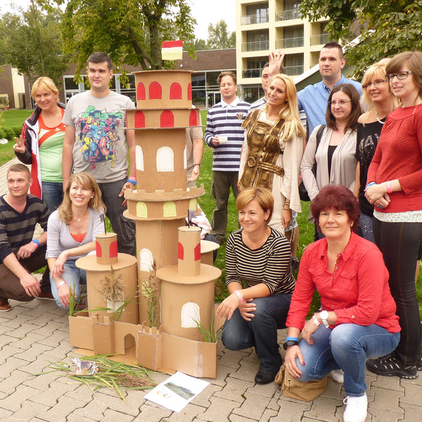 Game of Thrones - paper castle building